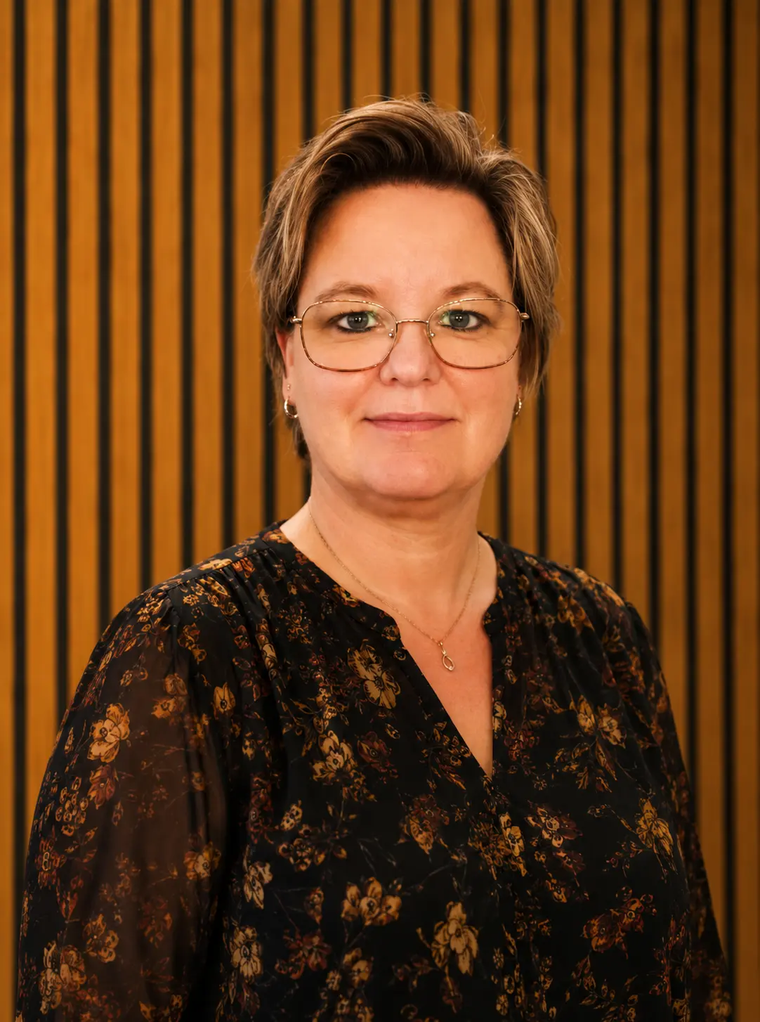 Mrs Wendy van der Wouw, Staff Member